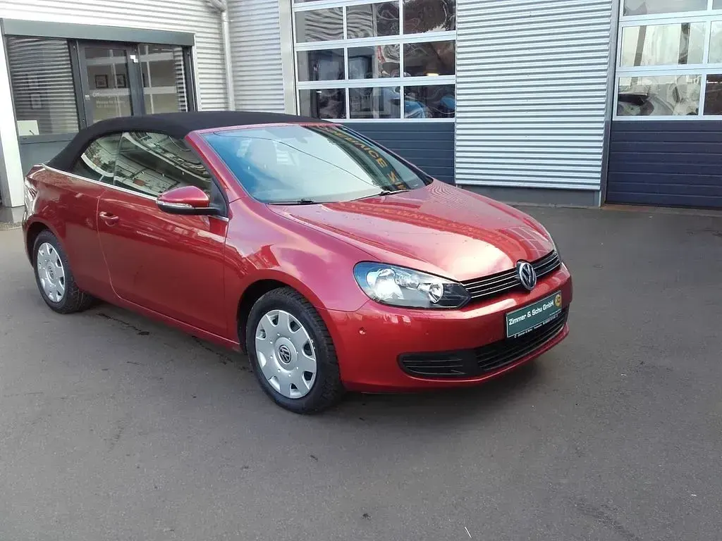 Gebraucht VW Golf Cabriolet Basis 105 PS (77 kW) 2013 Rot Cabrio