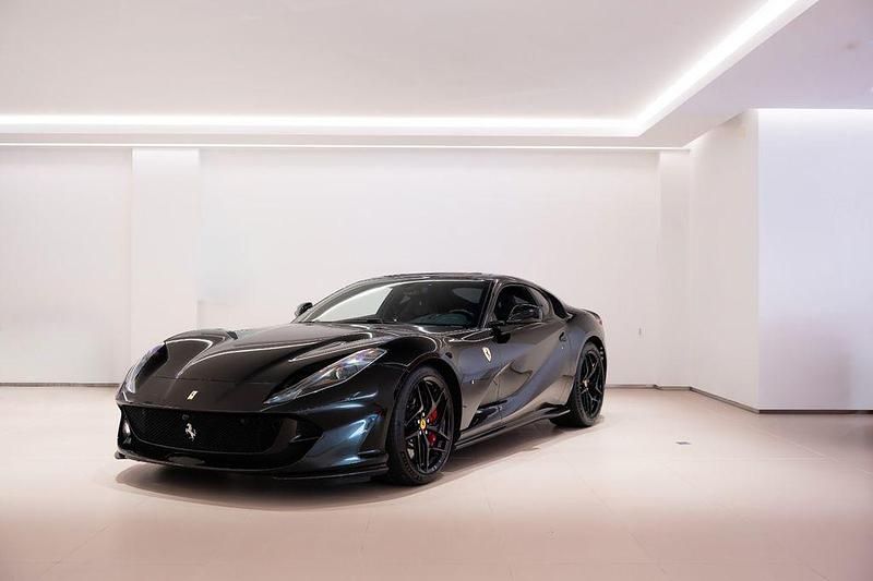 Gebraucht Ferrari 812 829 PS (609 kW) 2018 Schwarz Coupé