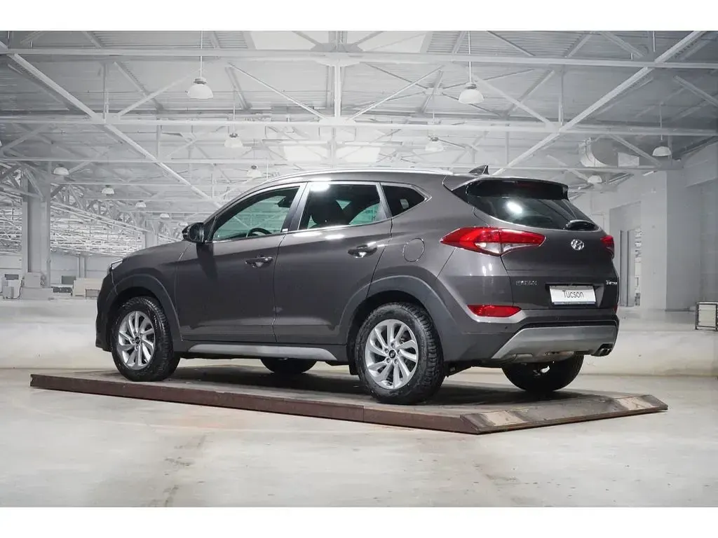 Gebraucht Hyundai Tucson Passion Plus 177 PS (130 kW) 2018 Moon rock SUV