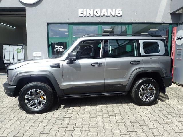 Neu Baic BJ40 234 PS (172 kW) 2025 Grau SUV