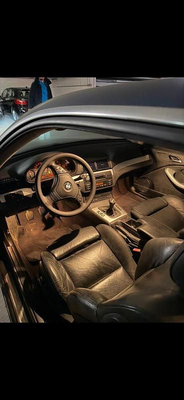 Gebraucht BMW 323 1999 Blau Coupé