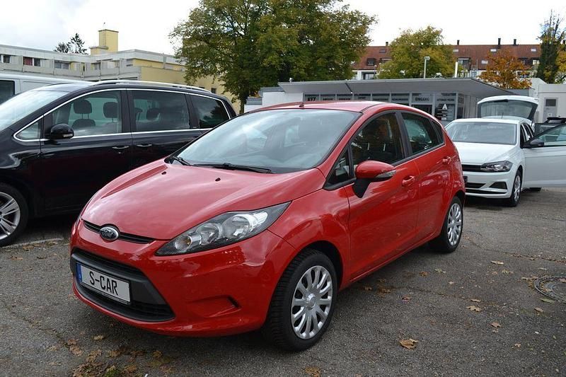 Coloradorot Gebraucht 2009 Ford Fiesta Trend Kleinwagen | 3.900 € (Fairer Preis) - Bild 1/4