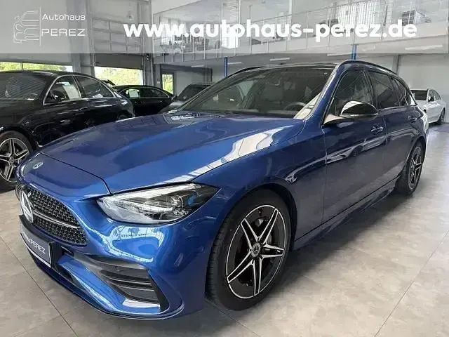 Gebraucht Mercedes C300 AMG 258 PS (189 kW) 2025 Andere Limousine