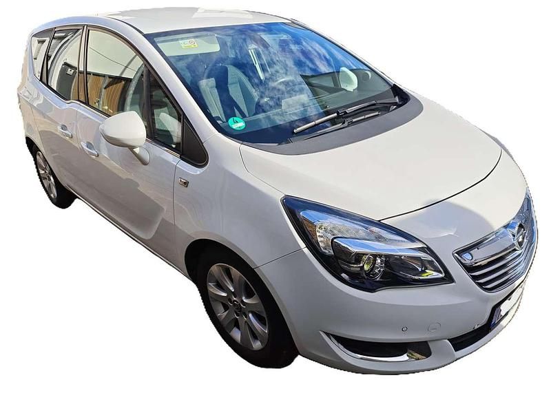 Weiß Gebraucht 2017 Opel Meriva Innovation Van / Kleinbus | 10.500 € (Teuer) - Bild 1/4