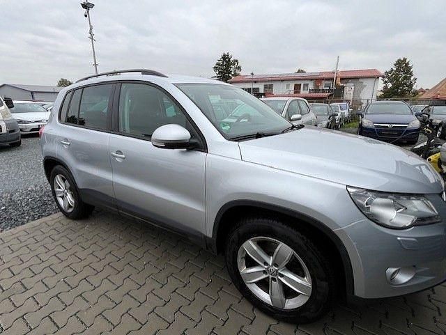 Gebraucht VW Tiguan Trendline 150 PS (110 kW) 2009 Silber SUV