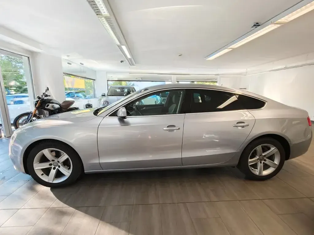 Gebraucht Audi A5 Sportback Sport 190 PS (139 kW) 2014 Silber Kleinwagen