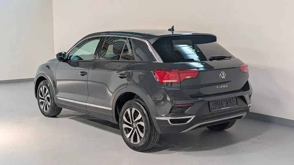 Gebraucht VW T-Roc Active 110 PS (80 kW) 2021 Grau SUV