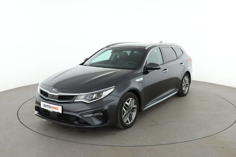 Grau Gebraucht 2019 Kia Optima Spirit Kombi | 17.480 € - Bild 1/4
