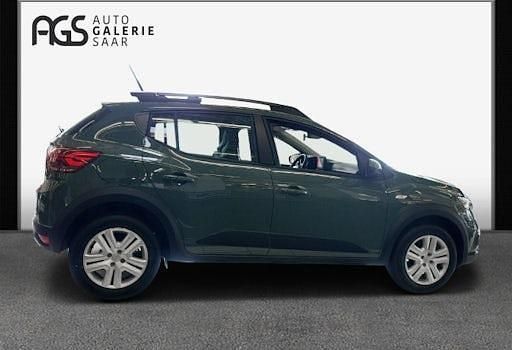 Gebraucht Dacia Sandero Expression 101 PS (74 kW) 2024 Grau Kleinwagen
