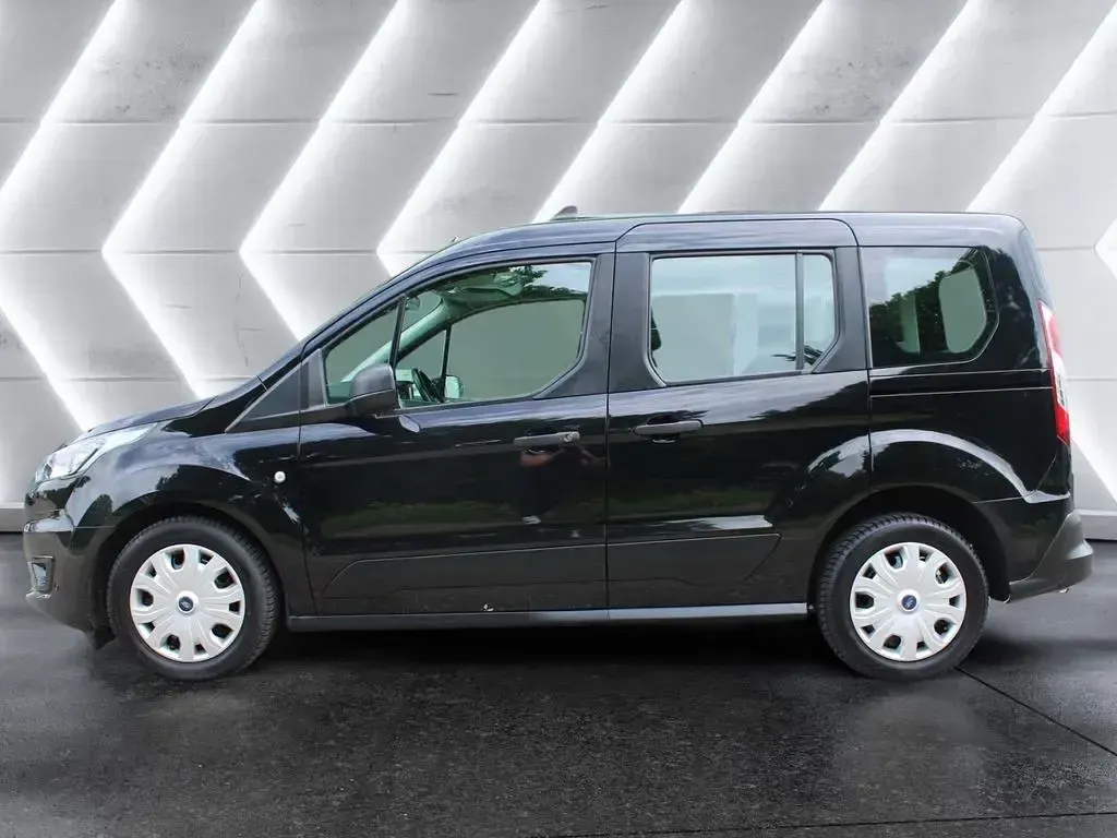 Gebraucht Ford Transit Connect Trend 101 PS (74 kW) 2022 Schwarz Van / Kleinbus