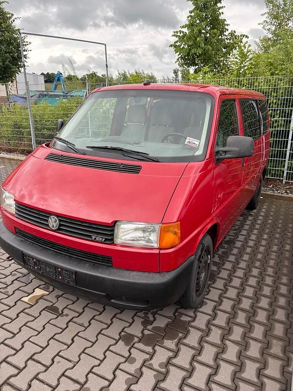 Gebraucht VW Transporter 102 PS (75 kW) 2001 Rot Van