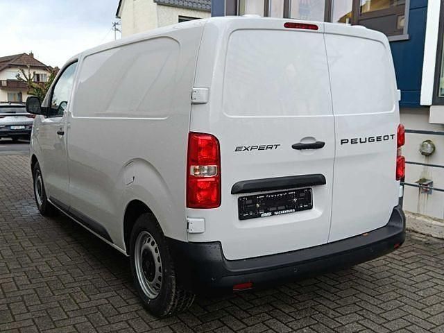 Gebraucht Peugeot Expert 144 PS (105 kW) 2024 Andere farbe Van