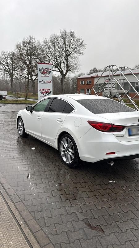 Second-hand Mazda 6 175 CP (128 kW) 2014 Alb Berlinǎ
