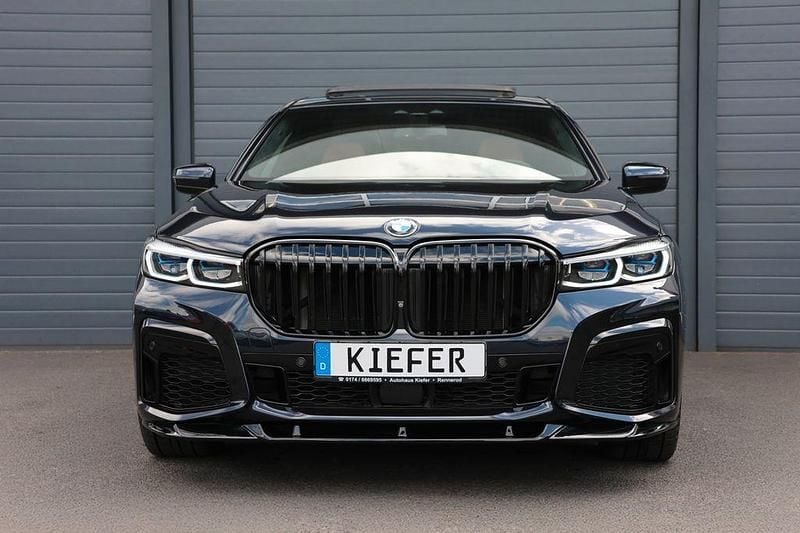 Gebraucht BMW 750L Performance 449 PS (330 kW) 2016 Schwarz Limousine