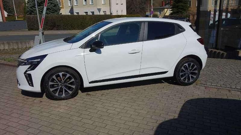 Neu Mitsubishi Colt Plus 91 PS (66 kW) 2025 Antarktisweiß Kleinwagen