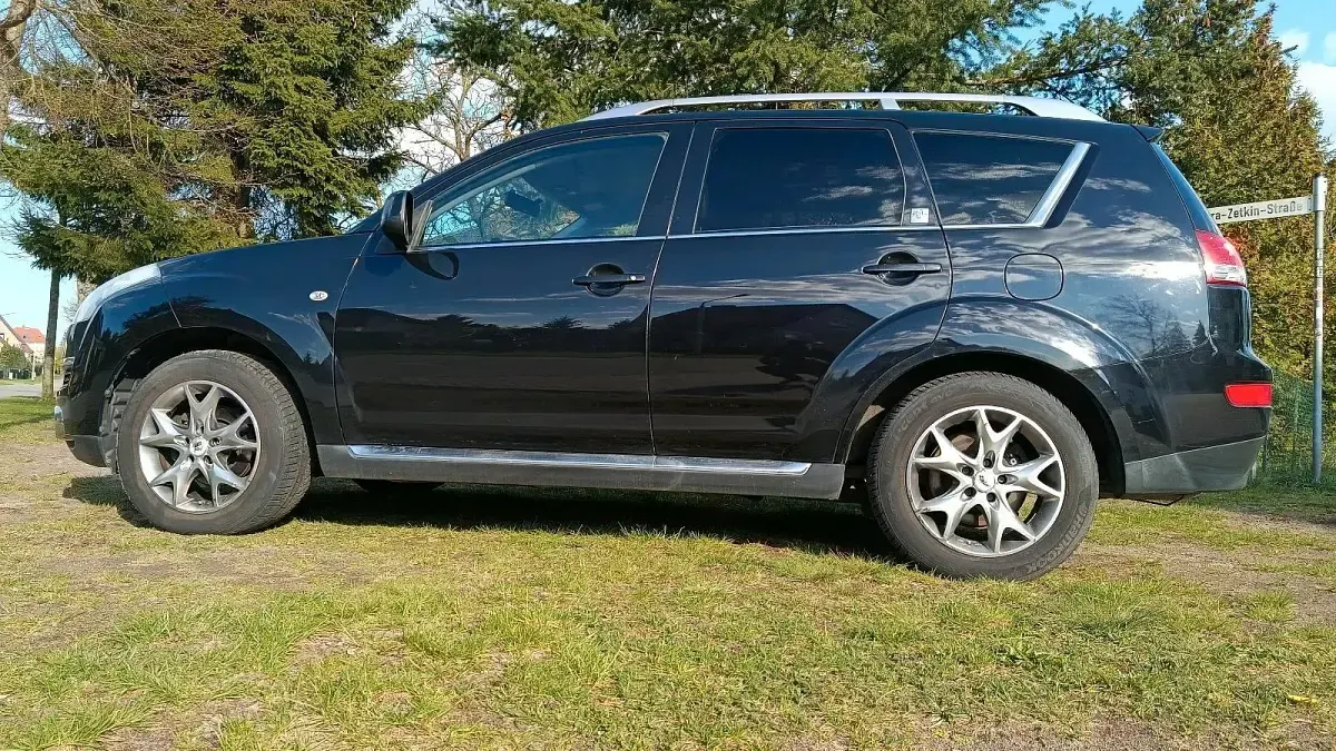 Gebraucht Citroën C-Crosser 156 PS (114 kW) 2009 Schwarz SUV