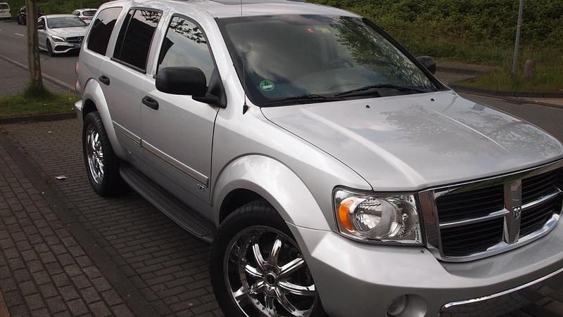 Second-hand Dodge Durango 335 CP (246 kW) 2008 Argintiu SUV
