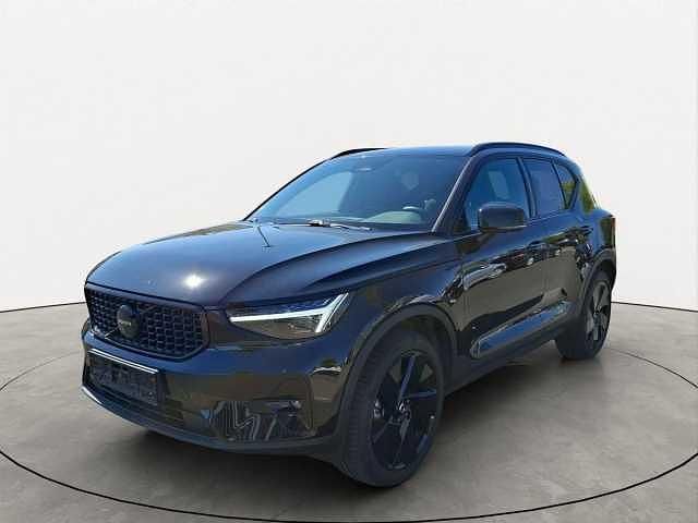 Usata Volvo XC40 120 CV (88 kW) 2025 SUV