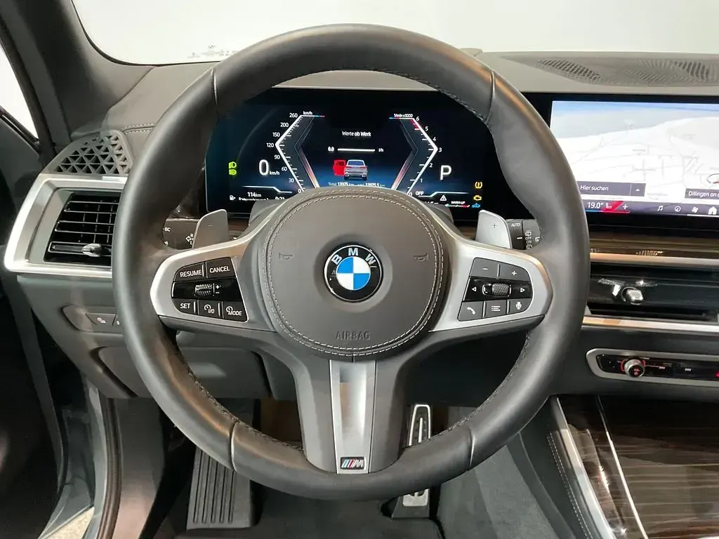 Gebraucht BMW X5 M Sport 298 PS (219 kW) 2025 Grau SUV