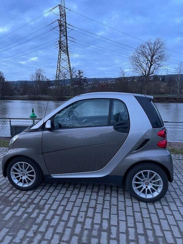 Gebraucht Smart ForTwo Coupé 71 PS (52 kW) 2010 Grau Coupé