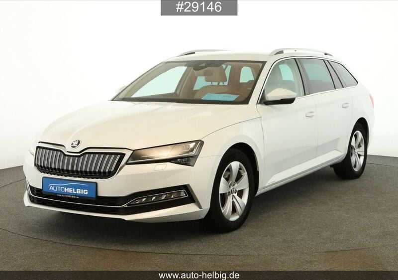 Weiß Gebraucht 2021 Skoda Superb Style Kombi | 20.490 € (Superpreis) - Bild 1/4