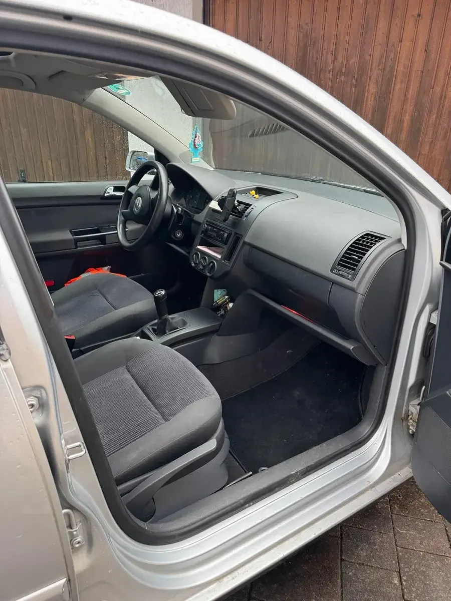 Gebraucht VW Polo 60 PS (44 kW) 2005 Kleinwagen
