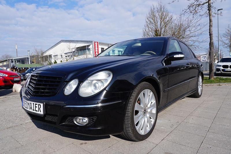 Gebraucht Mercedes E500 306 PS (225 kW) 2003 Obsidianschwarz  metalliclack Limousine