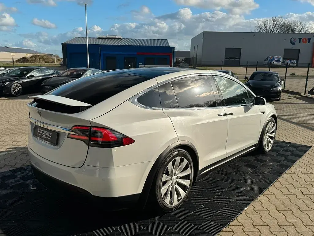Gebraucht Tesla Model X 386 kW (525 PS) 2019 Weiß SUV
