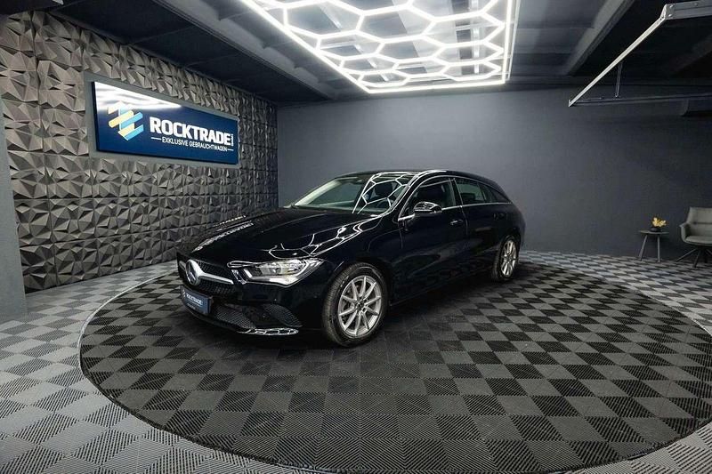 Gebraucht Mercedes CLA180 150 PS (110 kW) 2023 Nachtschwarz Limousine
