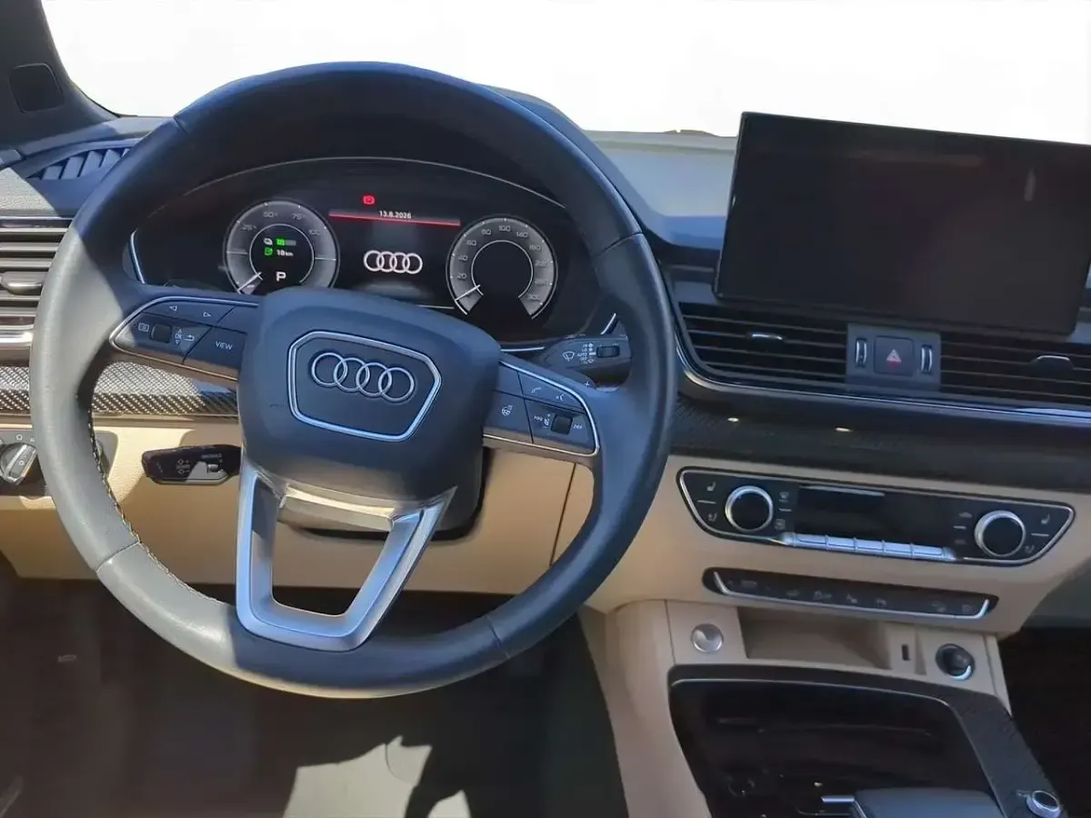 Gebraucht Audi Q5 S-Line 265 PS (194 kW) 2022 Mythosschwarz met. SUV