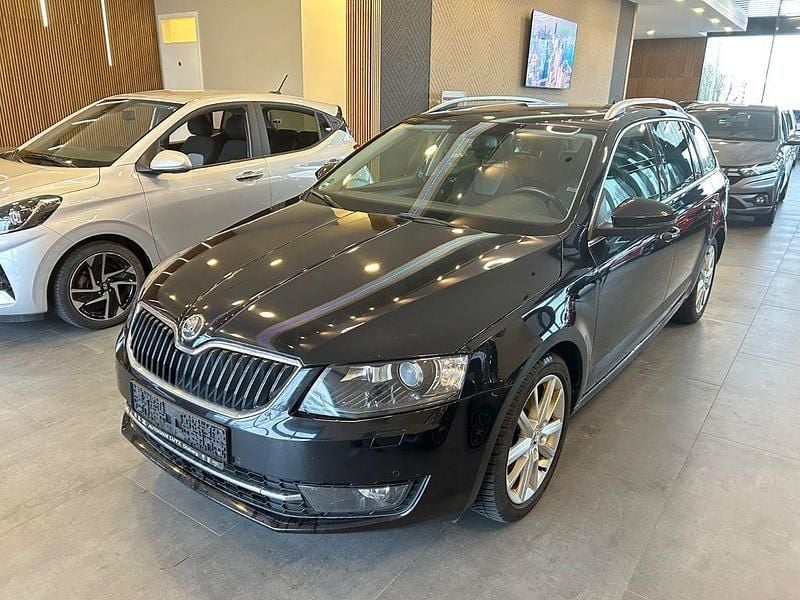 Gebraucht Skoda Octavia Sport 179 PS (131 kW) 2014 Schwarz Kleinwagen