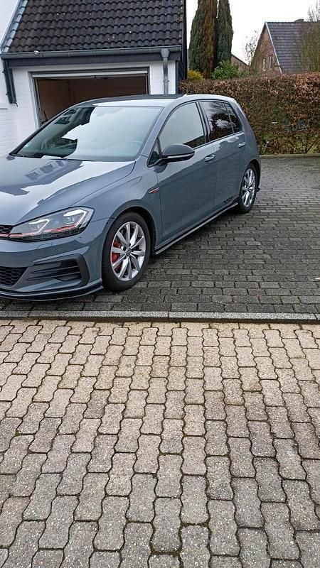 Gebraucht VW Golf VII 290 PS (213 kW) 2019 Grau Kleinwagen