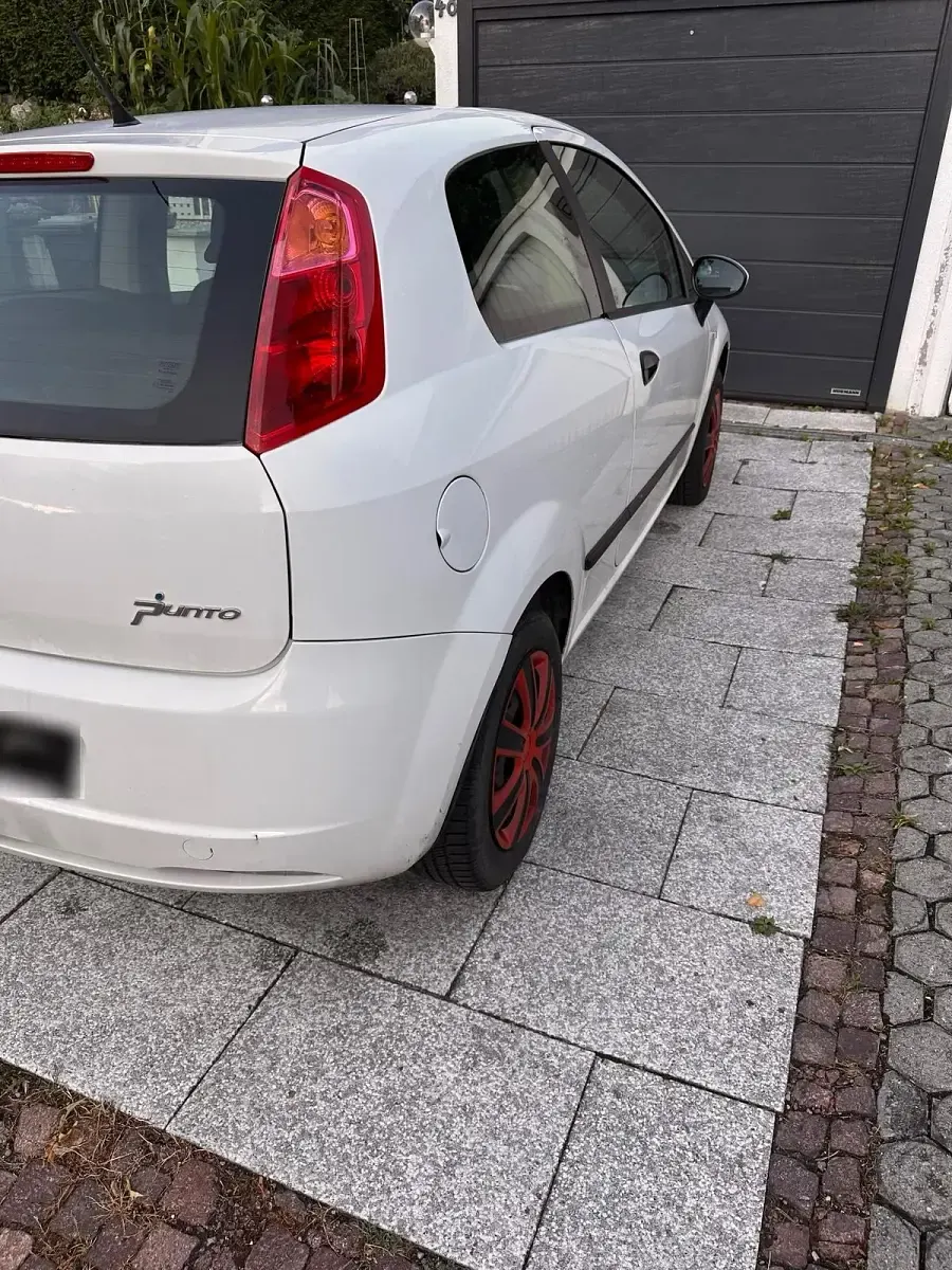Gebraucht Fiat Punto 77 PS (56 kW) 2009 Kleinwagen