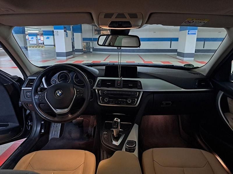 Second-hand BMW 325 218 CP (160 kW) 2015 Negru Break