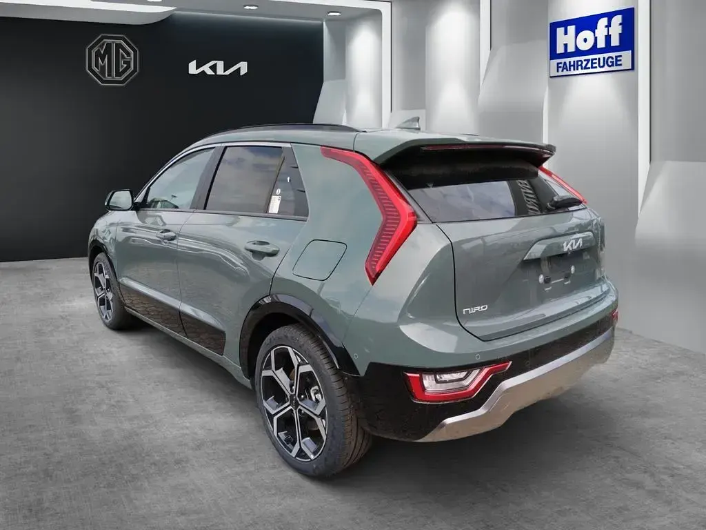 Neu Kia Niro Spirit 129 PS (94 kW) 2026 Grün SUV