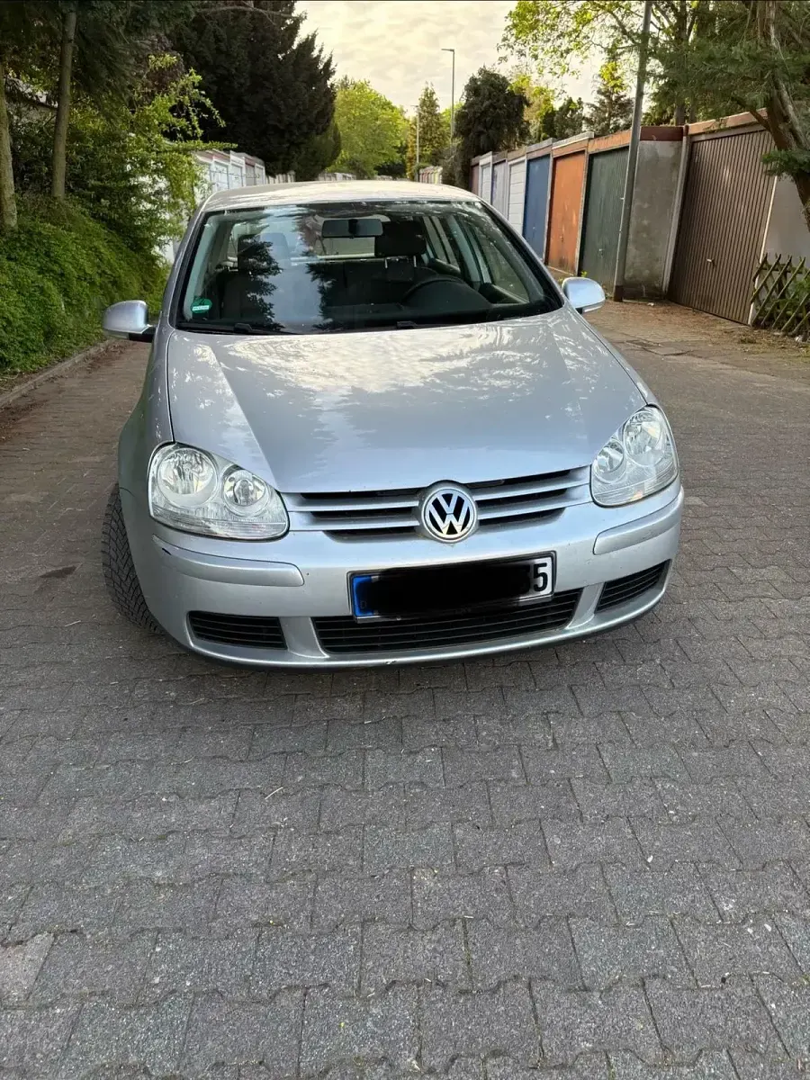 Gebraucht VW Golf IV 116 PS (85 kW) 2006 Silber Limousine