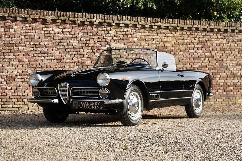Schwarz Gebraucht 1961 Alfa Romeo 2000 Cabrio | 119.500 € - Bild 1/4