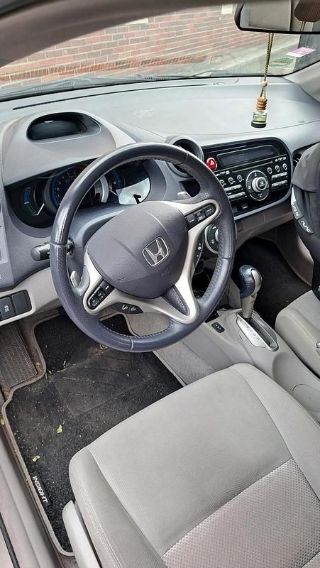 Gebraucht Honda Insight Elegance 88 PS (64 kW) 2010 Kleinwagen