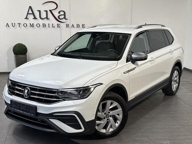 Pure white Gebraucht 2022 VW Tiguan Allspace Sport SUV | 27.989 € (Superpreis) - Bild 1/4