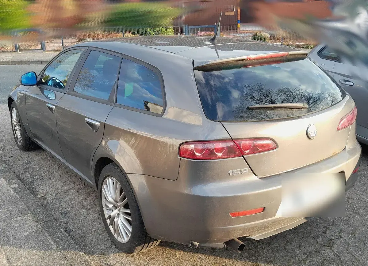 Gebraucht Alfa Romeo 159 170 PS (125 kW) 2009 Grau Kombi