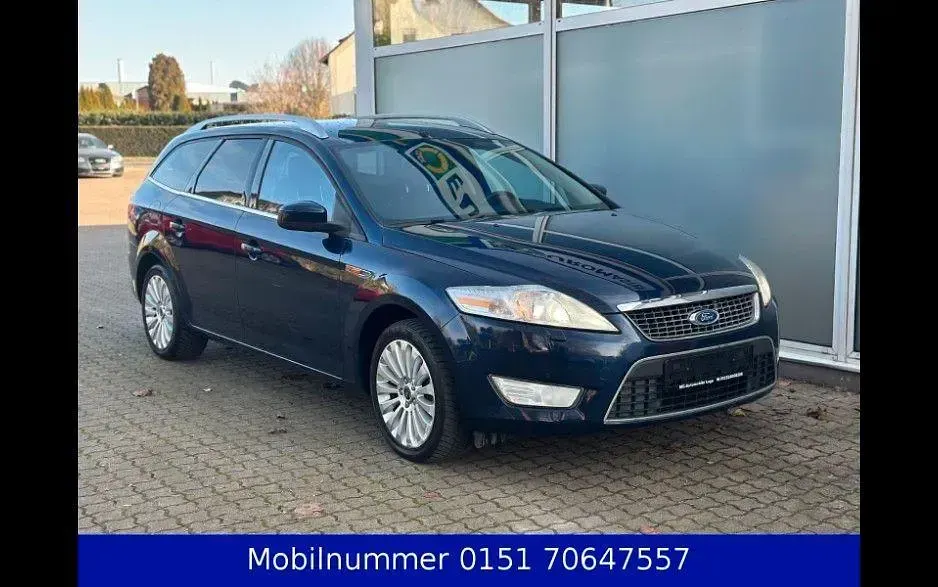 Gebraucht Ford Mondeo Titanium 175 PS (128 kW) 2010 Blau Kombi