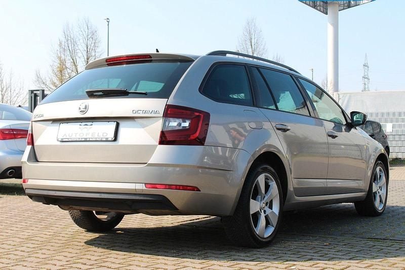 Gebraucht Skoda Octavia 150 PS (110 kW) 2018 Grau Kombi