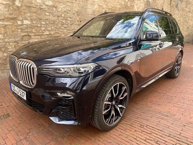 Schwarz Gebraucht 2020 BMW X7 M Sport SUV | 50.900 € (Superpreis) - Bild 1/4