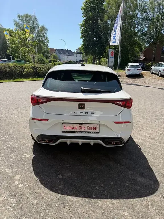 Occasion Cupra Leon 245 ch (180 kW) 2021 Blanc Berline