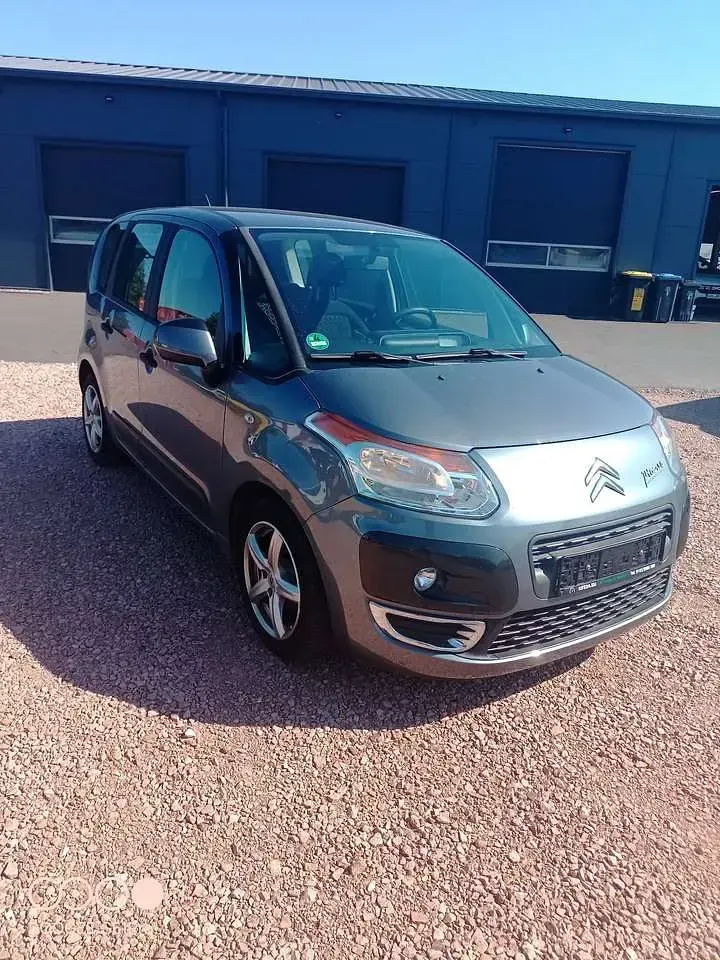 Gebraucht Citroën C3 Picasso Tendance 95 PS (69 kW) 2010 Lack grau thorium/metallic Van / Kleinbus