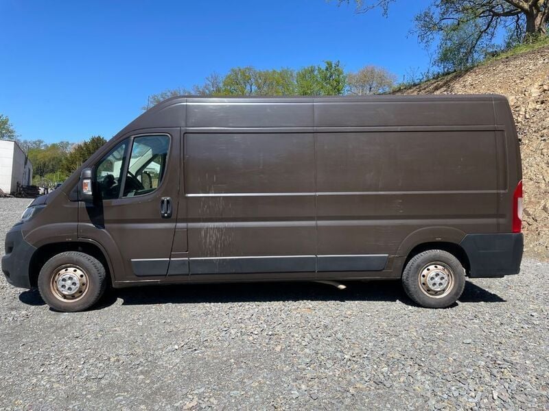 Gebraucht Peugeot Boxer Avantage 131 PS (96 kW) 2019 Braun Van