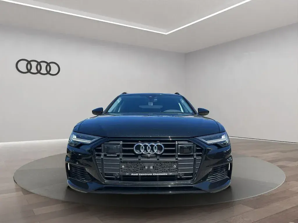 Gebraucht Audi A6 Allroad 344 PS (253 kW) 2023 Schwarz Kombi
