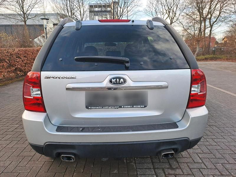 Gebraucht Kia Sportage 141 PS (103 kW) 2010 Silber SUV