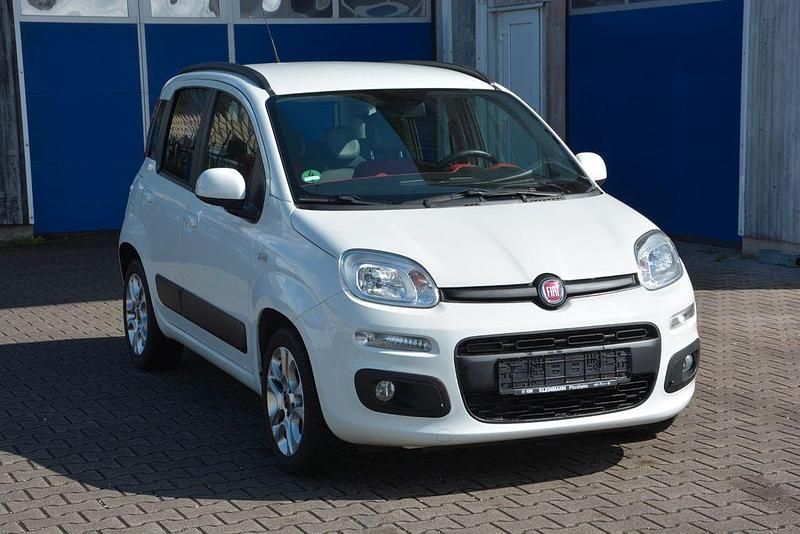 Gebraucht Fiat Panda Lounge 69 PS (50 kW) 2015 Weiß Kleinwagen