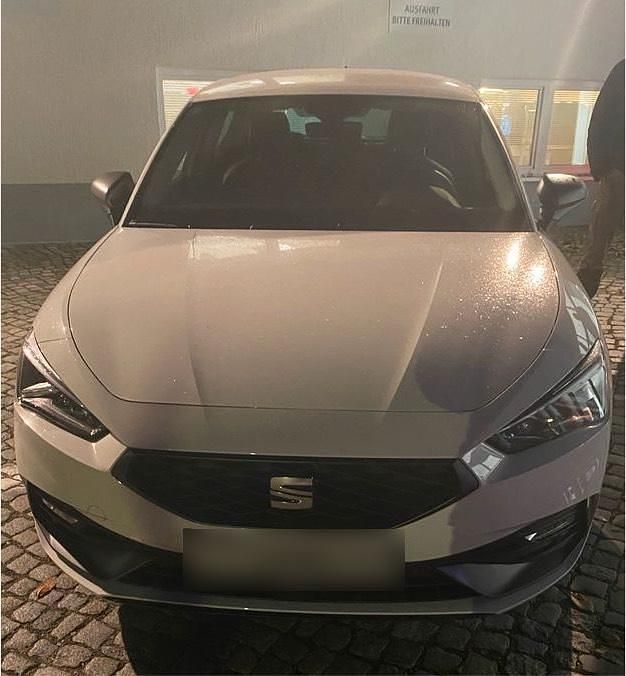 Gebraucht Seat Leon FR 150 PS (110 kW) 2021 Weiß Limousine